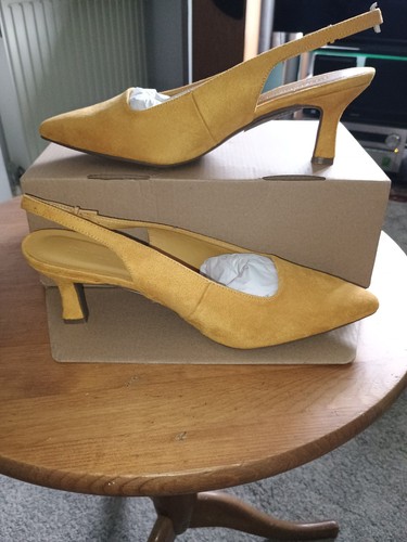 Mustard yellow sling back shoe