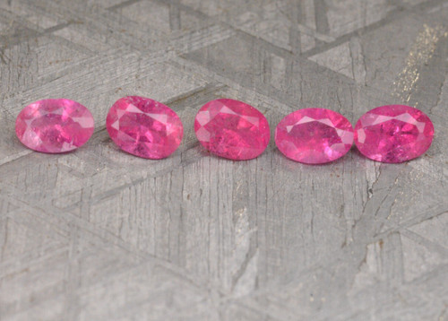 Red beryl - red, emerald