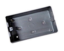 MK Electric 3-4 Gang Metal Back Box K8822 ALM Plain Sides with Earth Lug