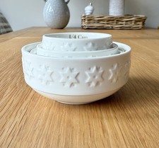 John Lewis Set of 4 white ceramic measuring cups / bowls - Christmas Star