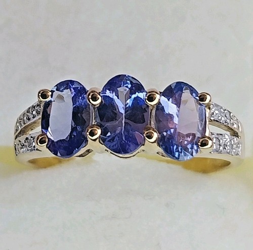 9ct gold tanzanite - 9ct, diamond
