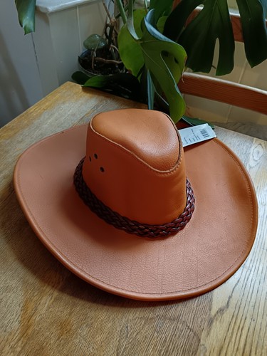Brand new jacaru - brand,