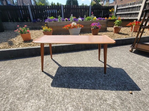 Surfboard coffee table - table, mid