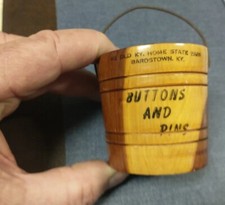 VINTAGE BARDSTOWN KY SOUVENIR