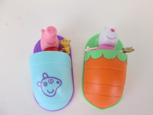 Jazwares peppa pig sleepover - peppa,