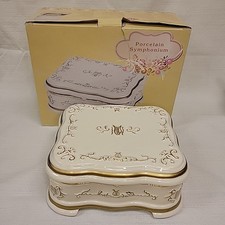 Mr Christmas Porcelain Symphonium Music Box Cracker Barrel 70 Songs With Box