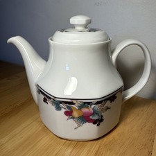 Royal Doulton Teapot - 'Autumn's Glory'- Pretty- Vintage Glossy- 1.5ltr Cottage
