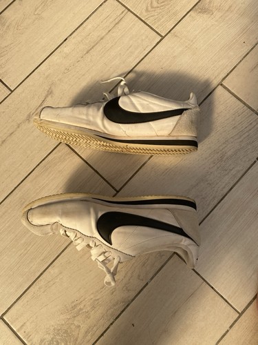 Nike cortez white and black - black,