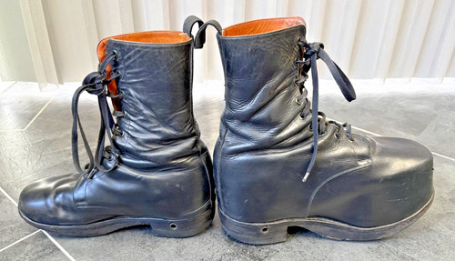 Pair orthopaedic boots with - pair,