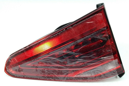 Touran rear right side - rear,