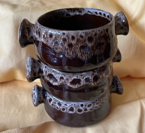 Fosters pottery style brown - style,