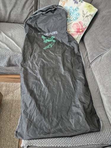 Snap guy martin seat - guy,