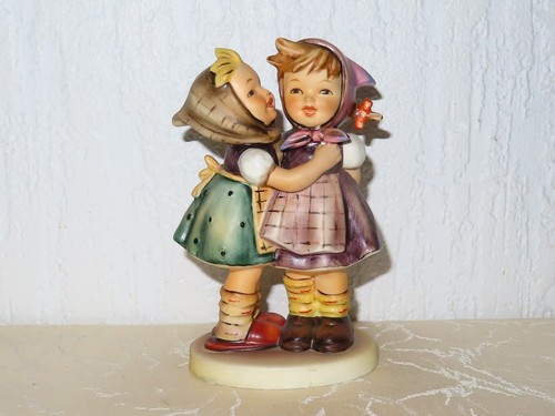 Hummel figurine goebel the - hummel,