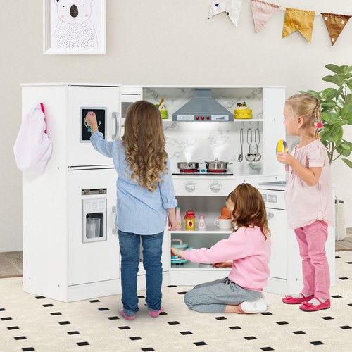 Large wooden corner kitchen - wooden,