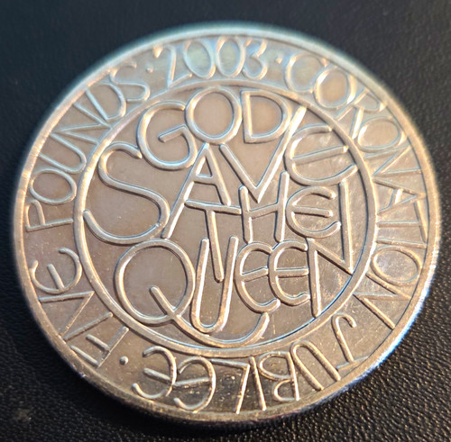 Elizabeth 5 golden - elizabeth, £5