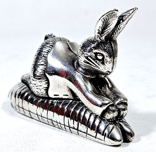 Royal doulton bunnykins rabbit - royal,