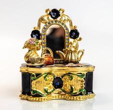 Keren Kopal dressing table is