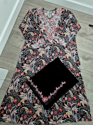 Emirati mukhawar dress floral - emirati,