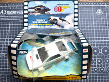 Corgi James Bond Lotus Esprit