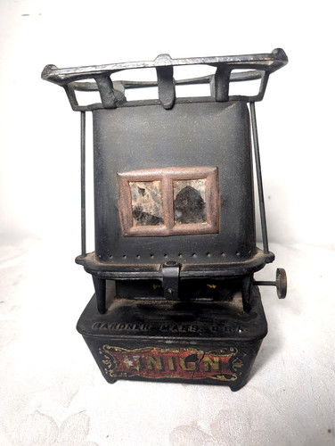 Antique union sad iron heater - antique,