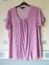 LADIES TOP  SIZE 16 PINK/LILAC FLORAL   *ANN HARVEY*