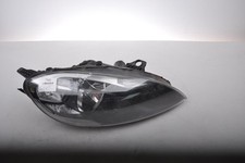 VOLVO V40  FRONT RIGHT LIGHT HEADLIGHT 31283329