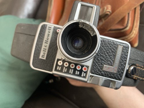 Bell and howell 240 - 240, 16mm