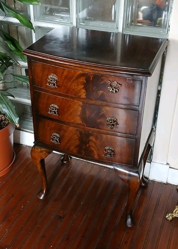 Mahogany cupboard bedside - mahogany,