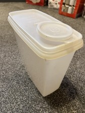 Vintage Tupperware Store &