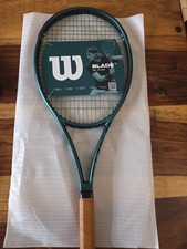 Wilson Blade 98 V9 18x20 Tennis Racket Grip 2