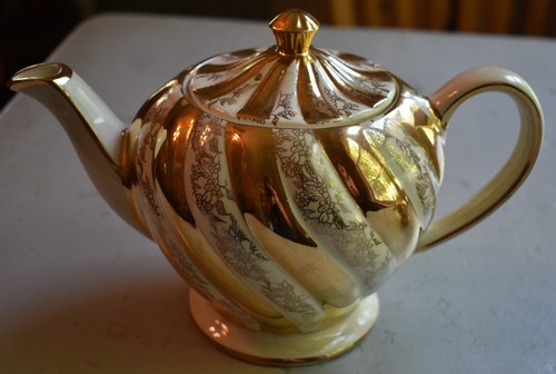 Sadler gold swirl teapot set - sadler,