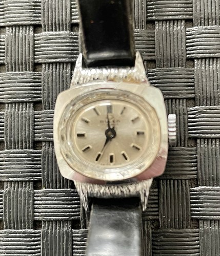 Vintage ladies jewel swiss - 17,