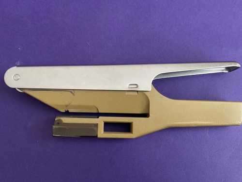 Knitmaster hole punch for - hole,