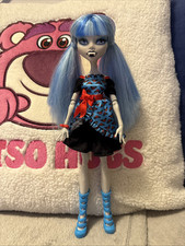Monster High Doll Ghoulia Yelps (Freaky Fusion)