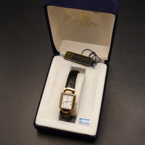 Givenchy triomphe life vintage - givenchy,