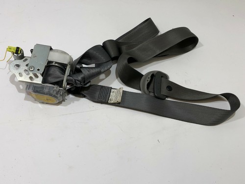 Toyota prius seat belt - seat,