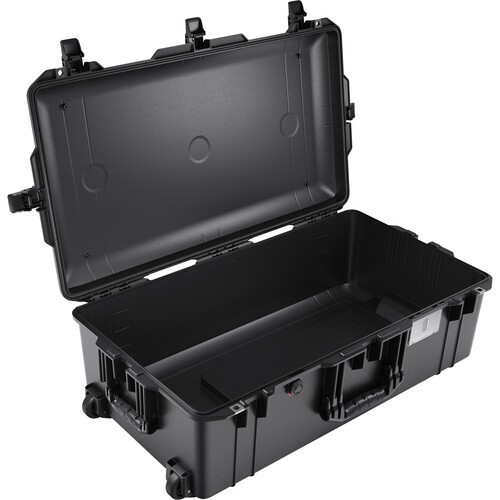 Pelican 1615 air case - 1615,
