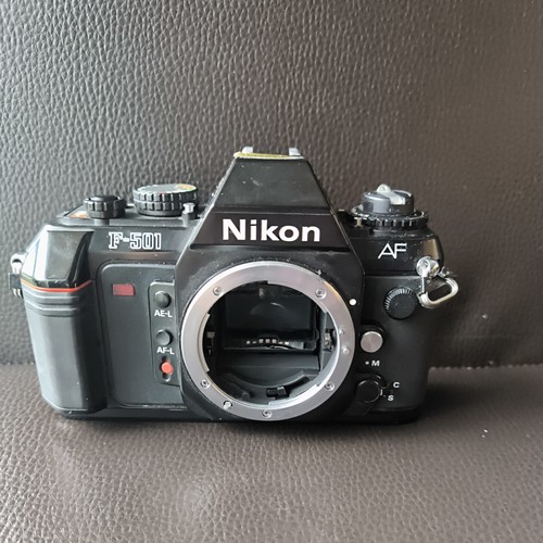 Nikon 501 black - nikon, body