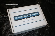 HORNBY R 230 Pullman Golden