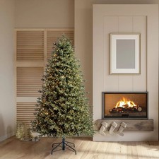 CHRISTMAS TREE 6.5 ft (1.9m) Pre-Lit Aspen Artificial Tree LED Lights (SRP £449)