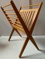 VINTAGE WOODEN FOLDING MAGAZINE RACK MID CENTURY WOOD RECORD RACK BEECH 1970’S