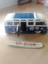 Diecast Jada Toys 1962 Volkswagen Bus Lilo & Stitch Blue 1:24 (FLAWED)