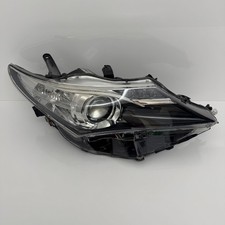 TOYOTA AURIS DRIVER SIDE RIGHT