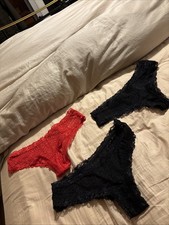 Lacy Knickers Small 10/12