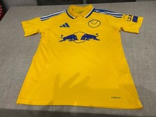 Leeds United away shirt 24/25