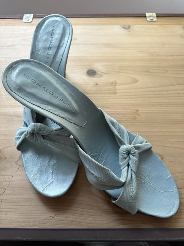 Donald pliner pale mint - pale,