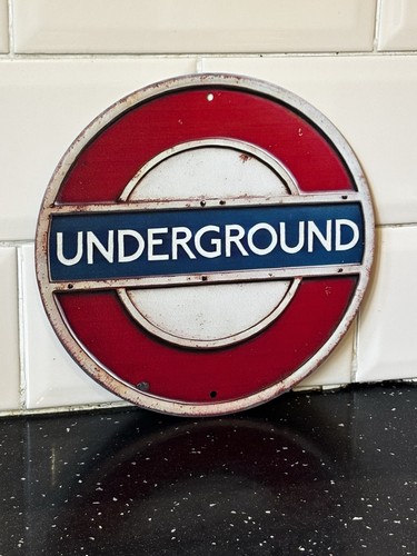 London underground metal - london,