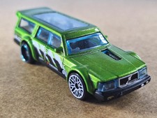 hot wheels volvo 240 drift