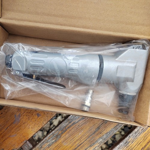 Pneumatic gauge air - 16, nibbler