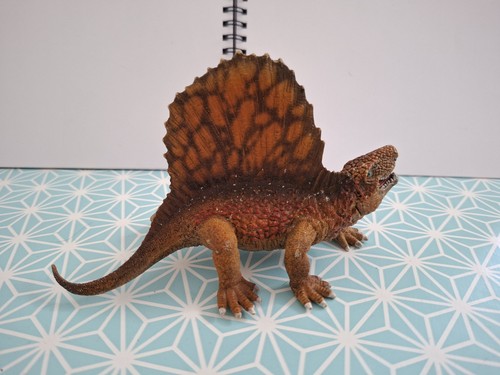 Schleich dimetrodon with - schleich,